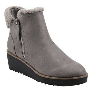 NWT Bandolino | Light Gray Rhena Wedge Bootie  8.5